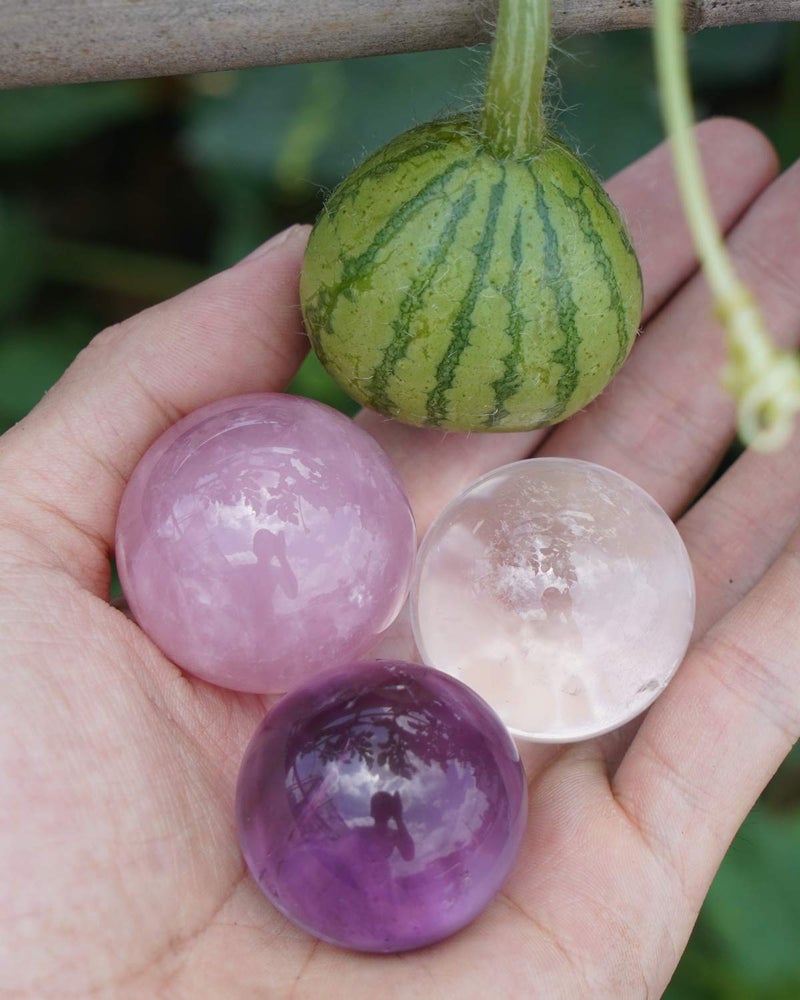 MIMOSA Crystal Spheres Set of 3,Amethyst/Rose Quartz/Clear Quartz - Image 4